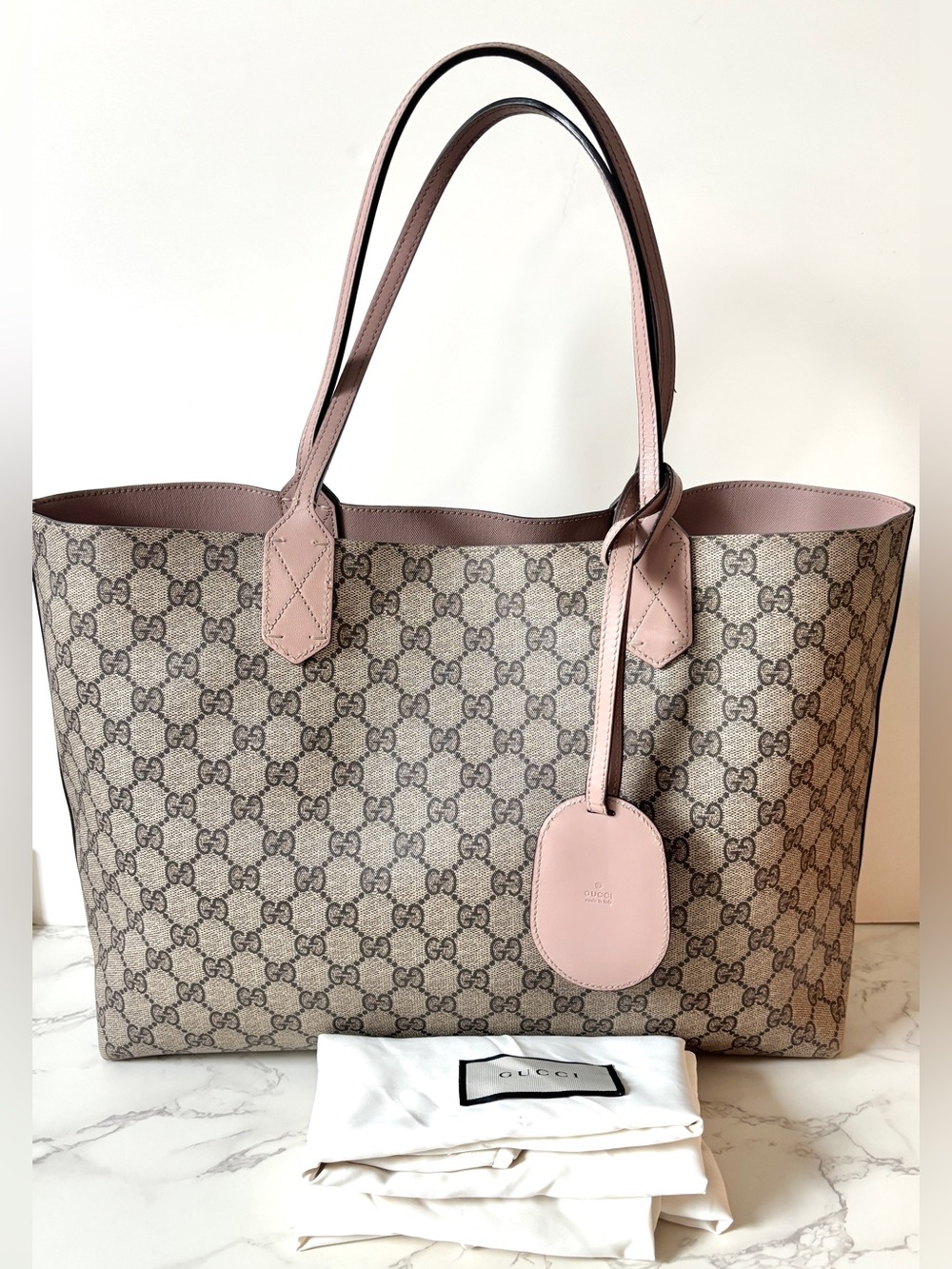 ❌SOLD❌ Gucci GG Supreme Reversible Tote Brown Blush Pink - Picture 3 of 17